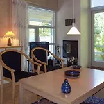 3 Bedroom Beautiful In Nexo Feriehus Vester Somarken