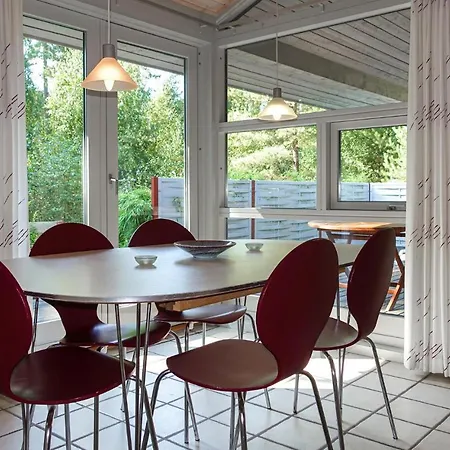 3 Bedroom Beautiful In Nexo Сasa de vacaciones Vester Somarken
