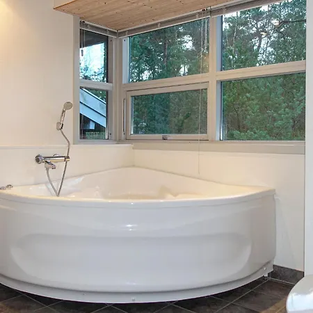 3 Bedroom Beautiful In Nexo *